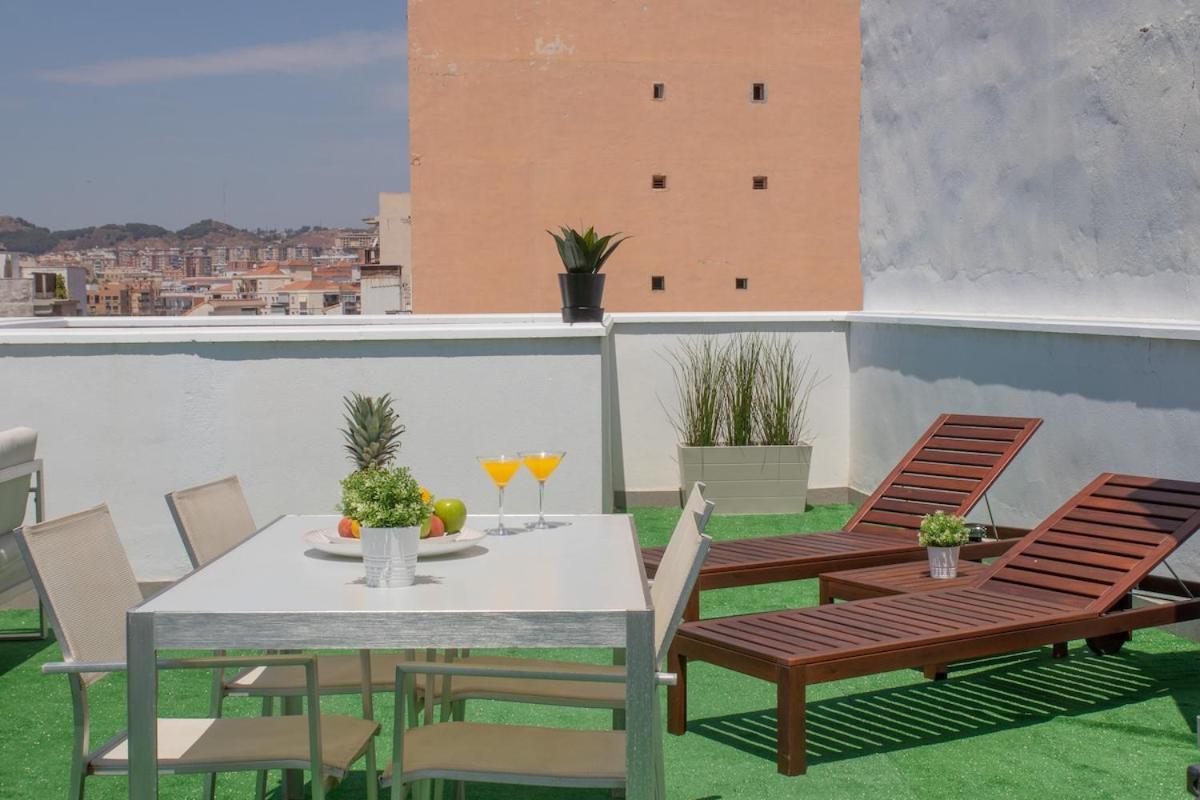 C56 - Studio With Amazing Terrace In The Centre Màlaga Exteriér fotografie